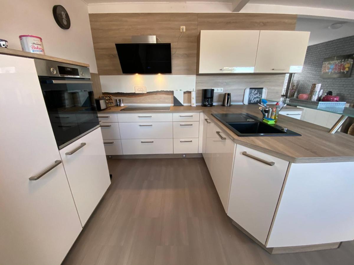 Ferienwohnung Bei Schwarzkopf Nordenham Luaran gambar